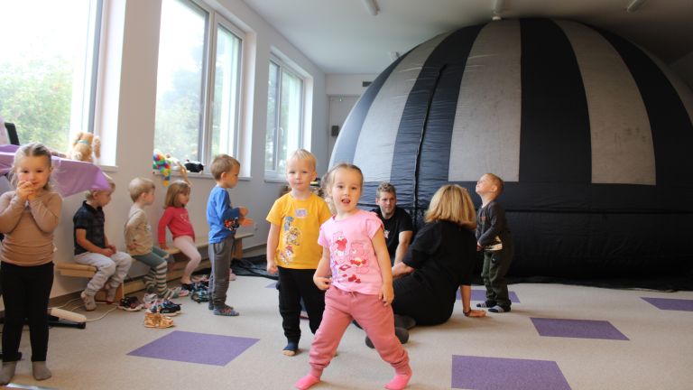 3.10. 2025 Sférické kino